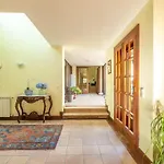 Villa Carrecos Farm *