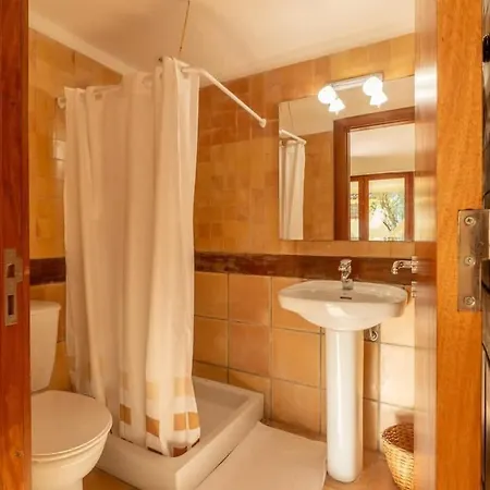 Carrecos Farm Villa