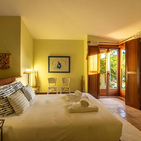 Carrecos Farm Villa